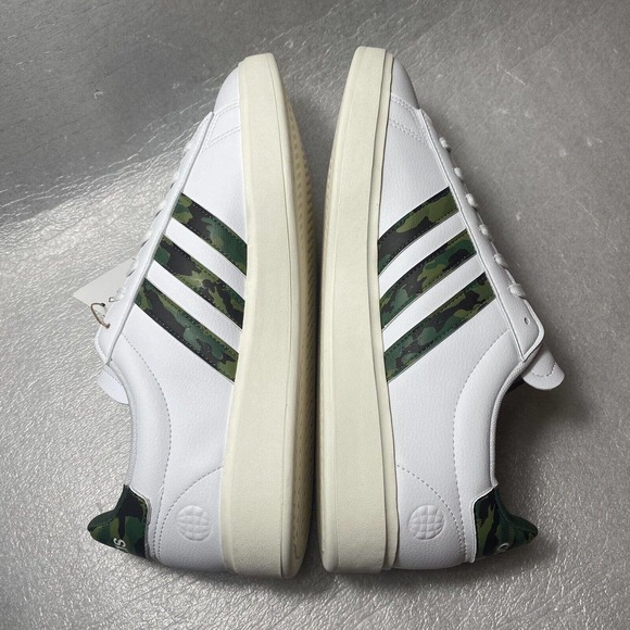 NIB adidas Grand Court 2.0 Men's 11.5 White Green Camo Casual Shoes GW7170 - Picture 6 of 9